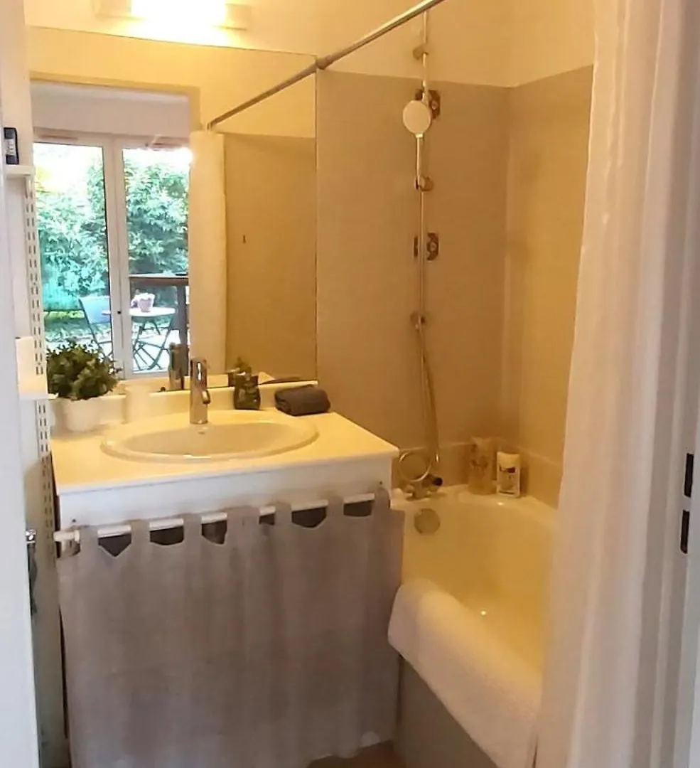 Les Muses - Avec Entree Autonome, Clim Neuve, Jardin, Parking Prive & Sa Piscine ! - Apartment Toulouse France