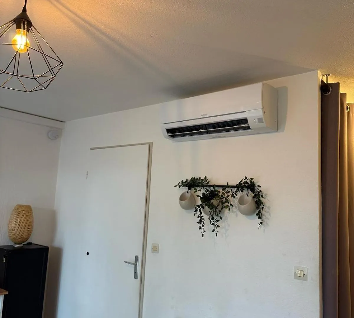 Les Muses - Avec Entree Autonome, Clim Neuve, Jardin, Parking Prive & Sa Piscine ! - Apartment Toulouse